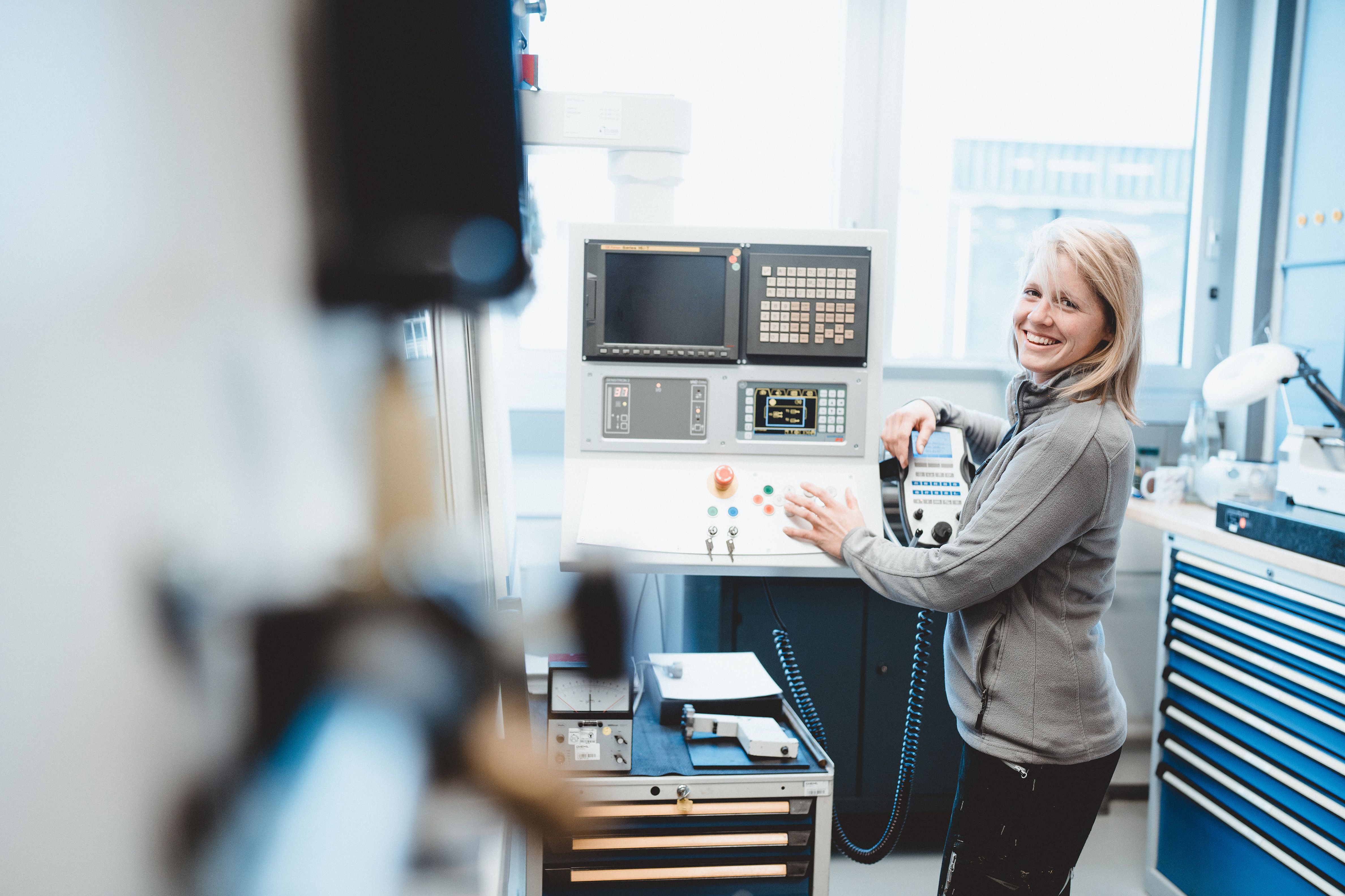 Diehl Defence GmbH & Co. KG