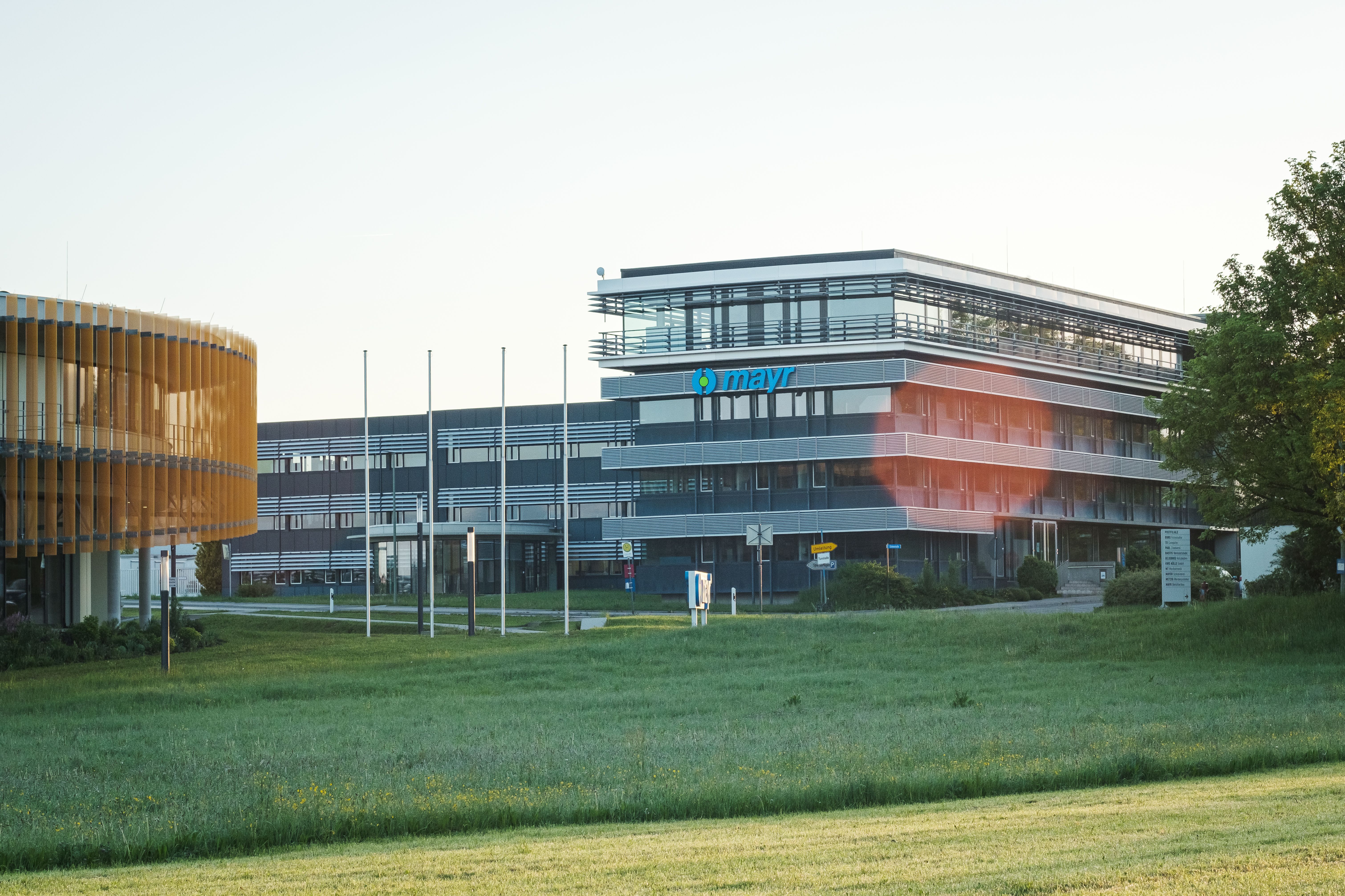 Chr. Mayr GmbH + Co. KG