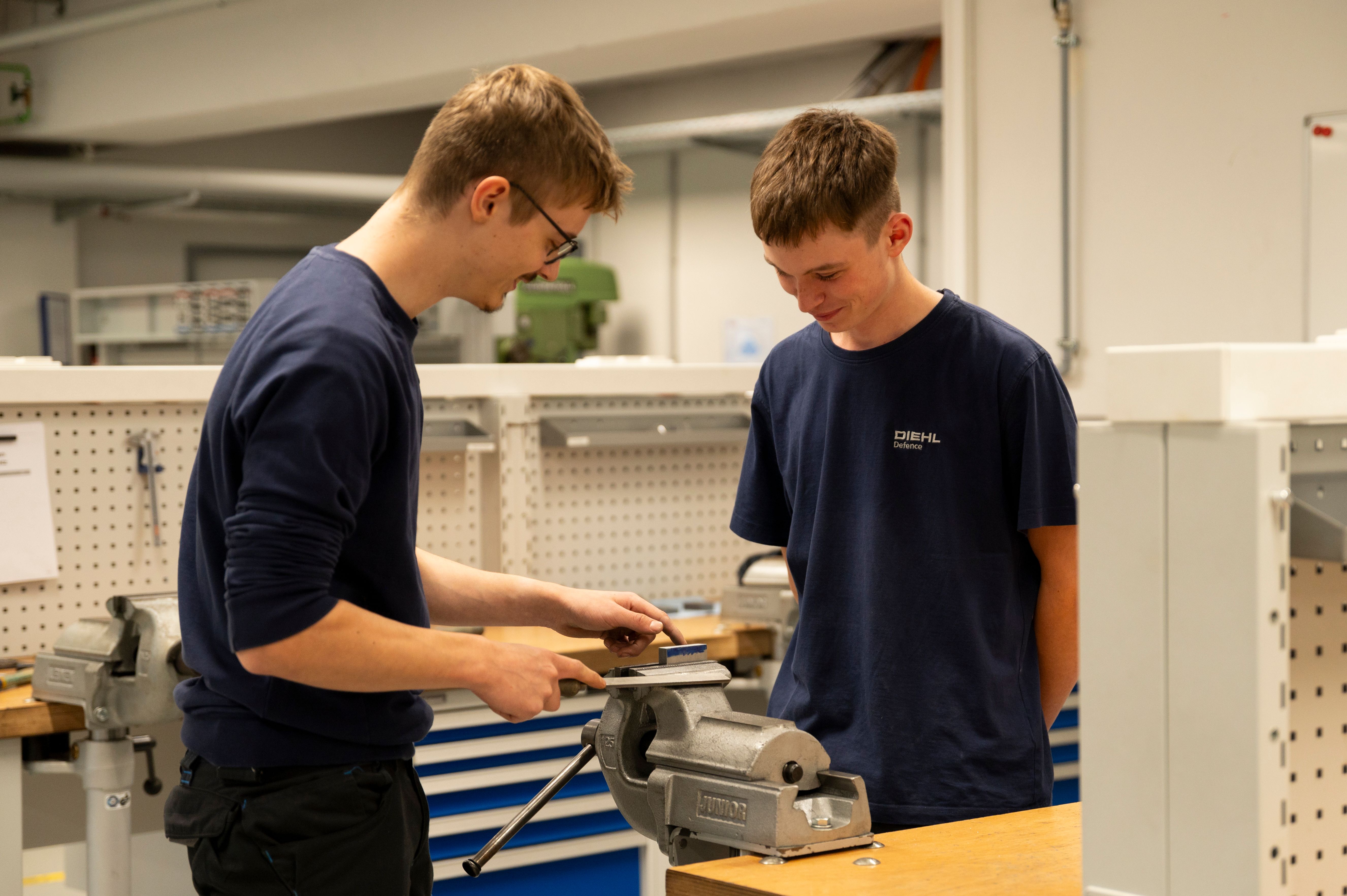 Diehl Defence GmbH & Co. KG