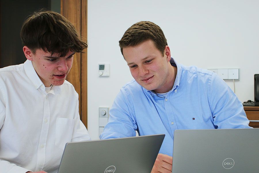 BEUMER Maschinenfabrik GmbH & Co. KG