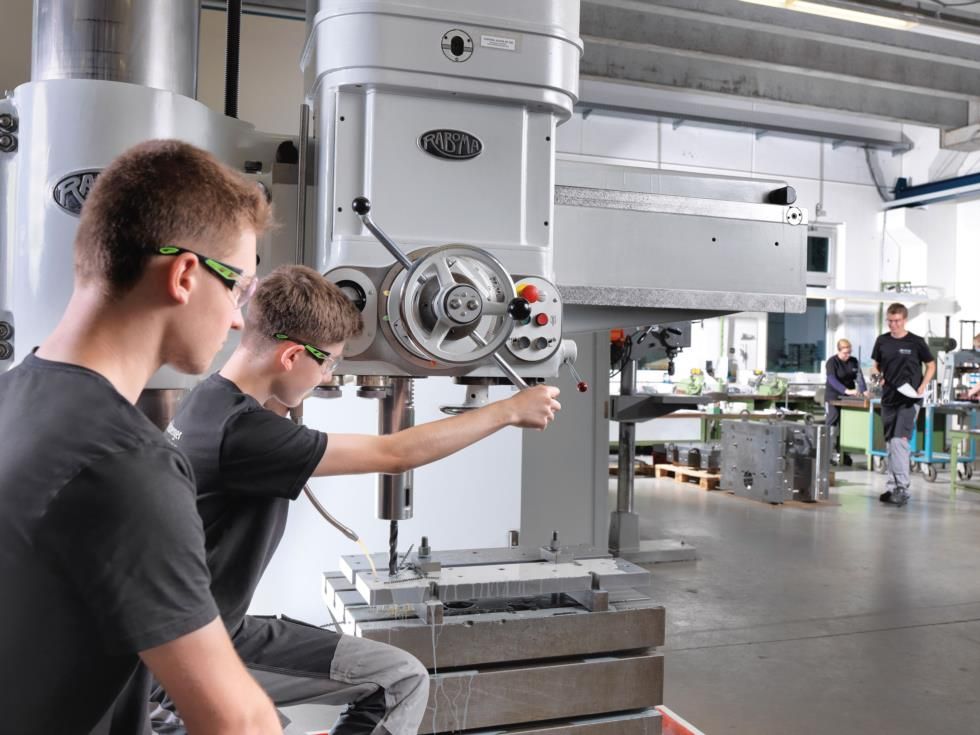 ABM Greiffenberger Antriebstechnik GmbH