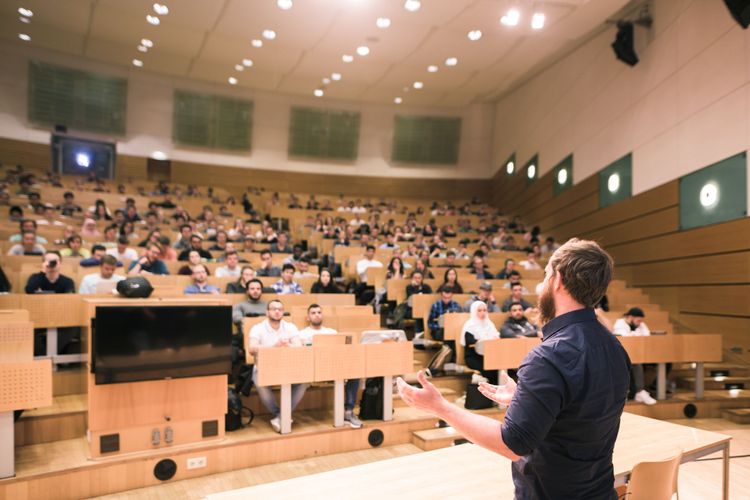 Die ersten Vorlesungen können ganz schön schwierig sein