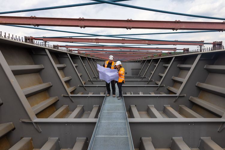 Eine Baustelle ist eine tolle Arbeitskulisse