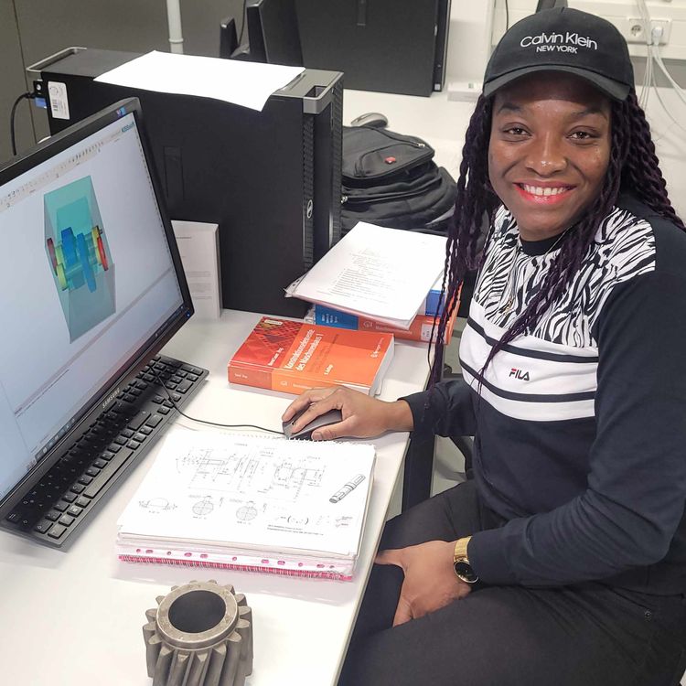 Milaine ist froh, für ihr Studium die WHS in Gelsenkirchen gewählt zu haben